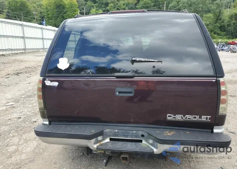 1996 Chevrolet Tahoe K1500 z USA, uszkodzony, nr VIN 1GNEK13RXTJ341976